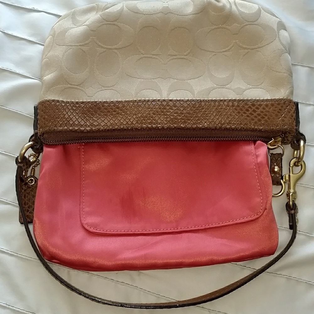 Coach •Mini Bag •Wristlet Convertible •Tan •Gold - Picture 8 of 8